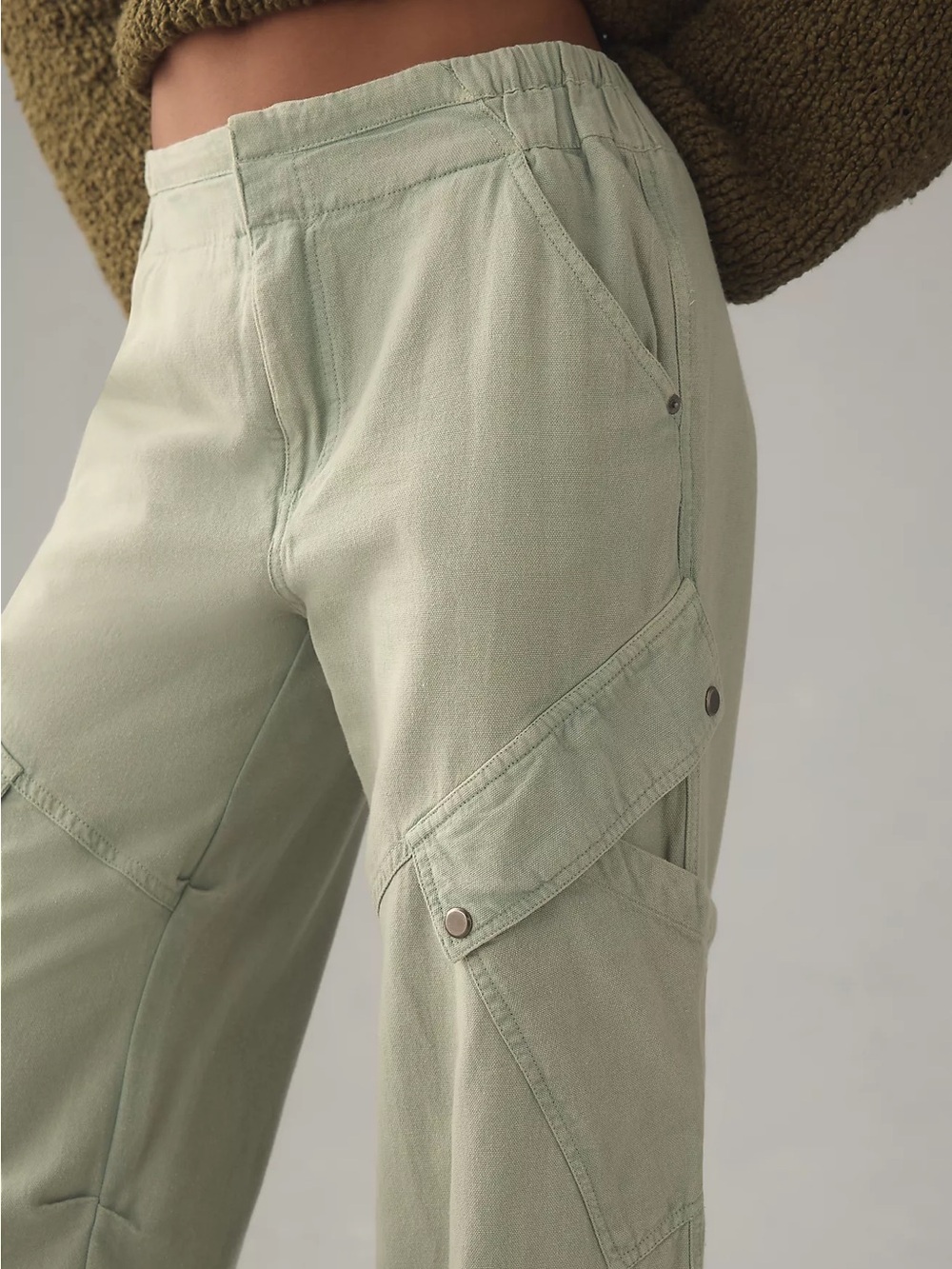 Pilcro Wide-Leg Cargo Pants in Light Sage